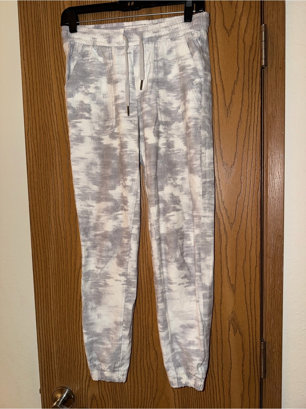 Athleta Gray & White Tie-Dye Joggers